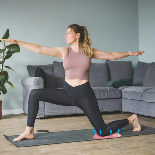 Non-slip body pad, comfortable, durable, portable, enhances stability, workout support.